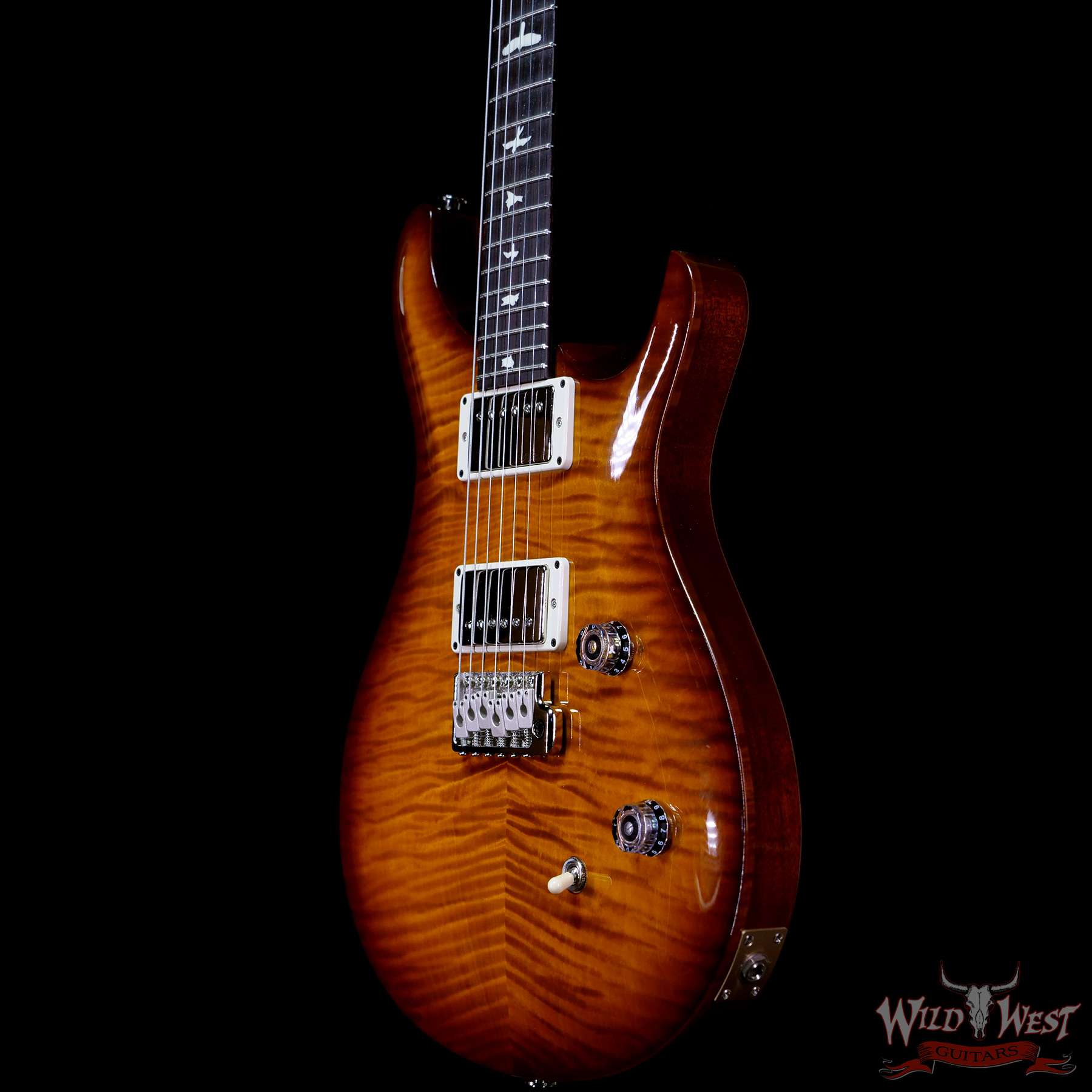 prs-wwg-ce24-blue-314505-br__wwg.jpg Paul Reed Smith PRS Wild West Guitars Special Run Flame Top Black Neck CE 24 Violin Amber Burst (Blemish) - Image 2
