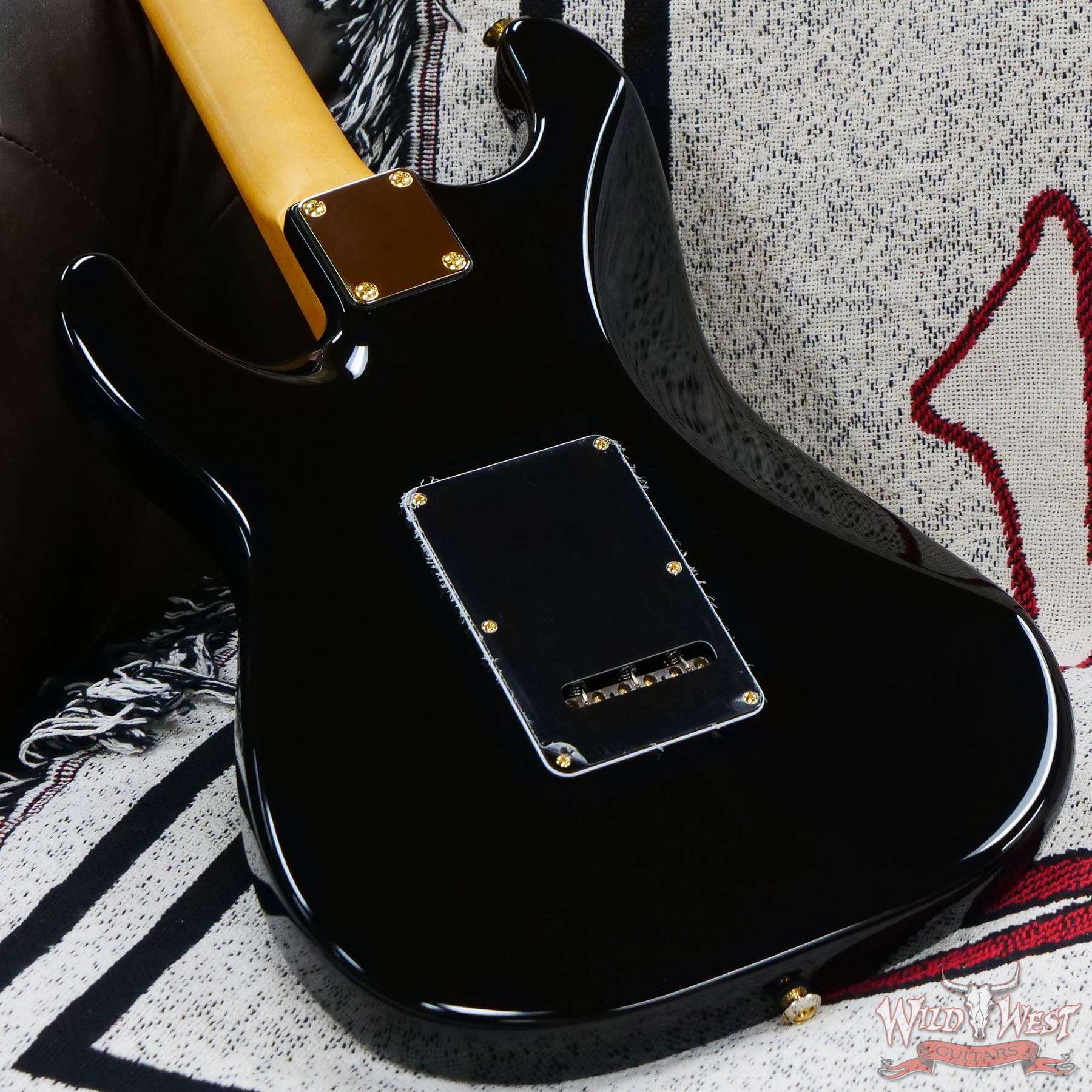 suhr-67170-d6__wwg.jpg Suhr Custom Classic S HSS Rosewood Fingerboard Matching Color Headstock Black - Image 10