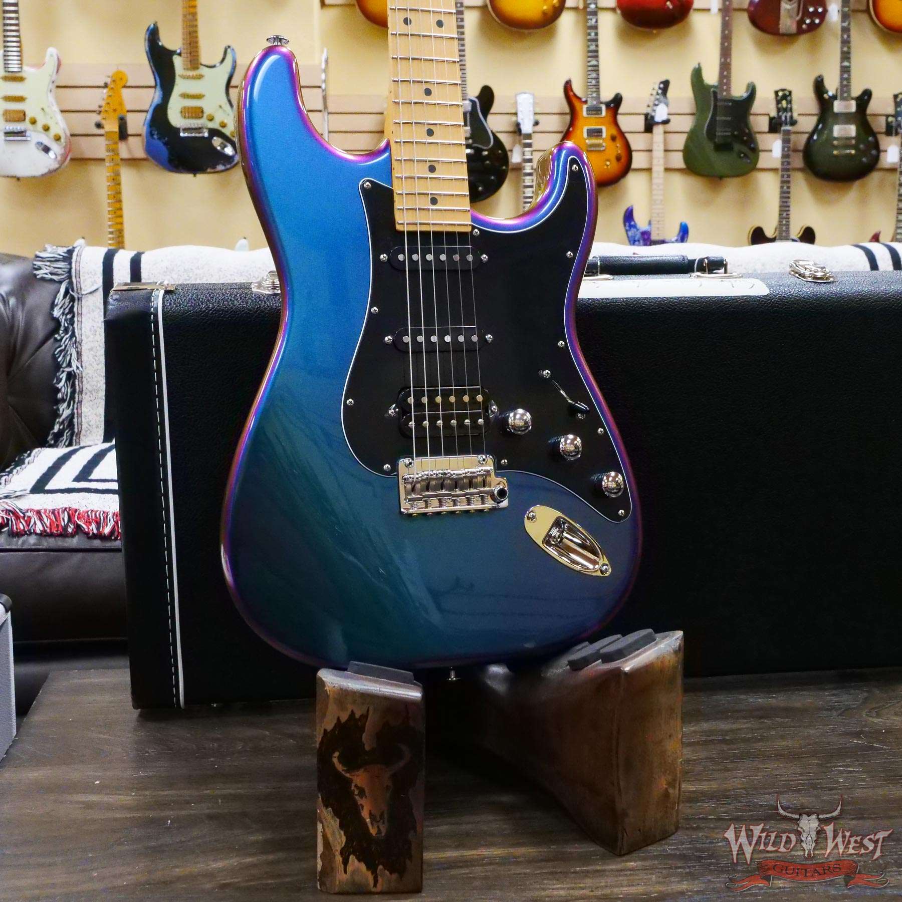 suhr-67248-d3__wwg.jpg Suhr Custom Classic S HSS Maple Fingerboard Matching Color Headstock Prism - Image 8