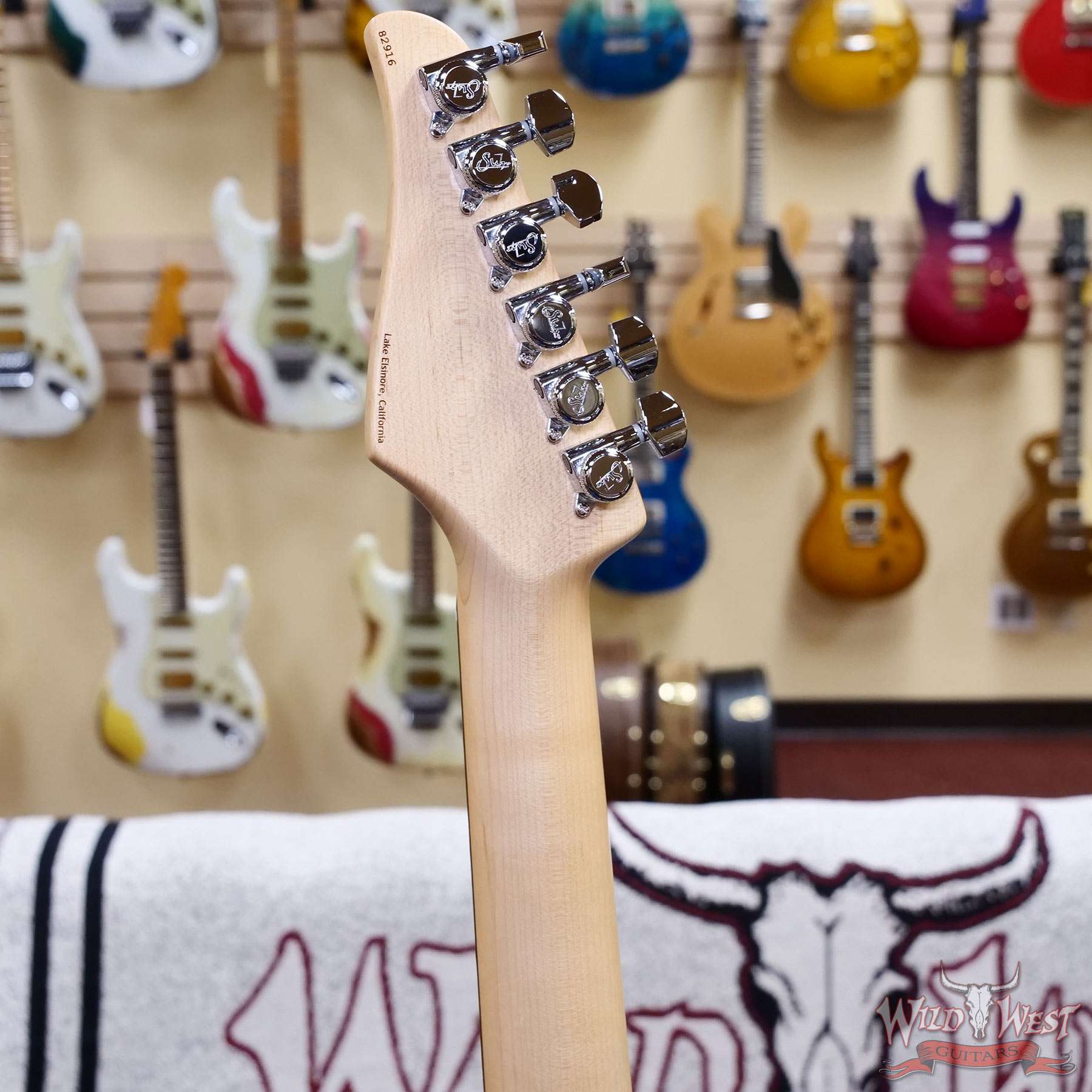 suhr-82916-d5__wwg.jpg Suhr Custom Classic S HSS Rosewood Fingerboard Matching Color Headstock Shell Pink 8.05 LBS - Image 10