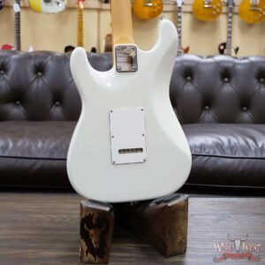 Suhr Classic S SSS Quater-Sawn Maple Neck Olympic White - Image 11