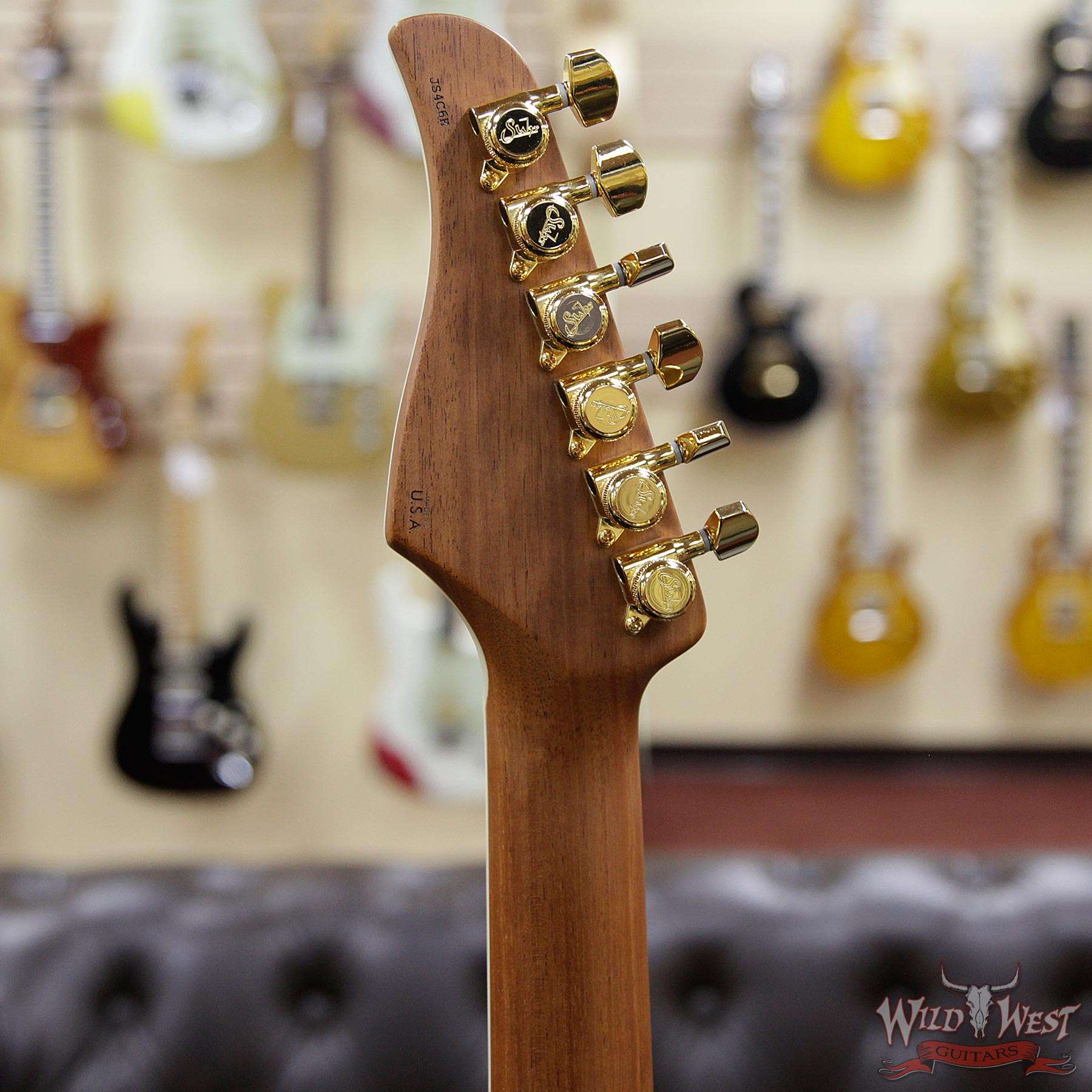 suhr-carvetopstandard-js4c6h-hb__wwg.jpg Suhr Custom Carve Top Standard Quilt Maple Top Indian Rosewood Satin Neck String-Thru Trans Purple - Image 12