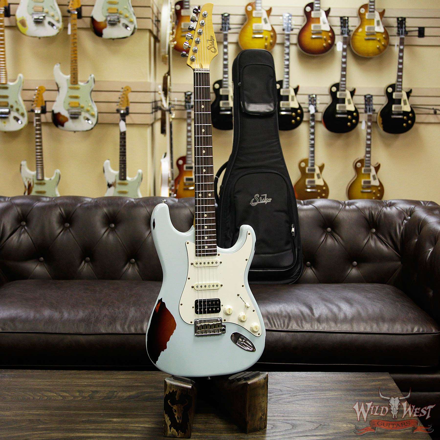 suhr-classicantiqueprohss-snb-js4k9w-d1__wwg.jpg Suhr Limited Classic Antique Pro HSS Rosewood Fretboard Sonic Blue over 3 Tone Burst - Image 8