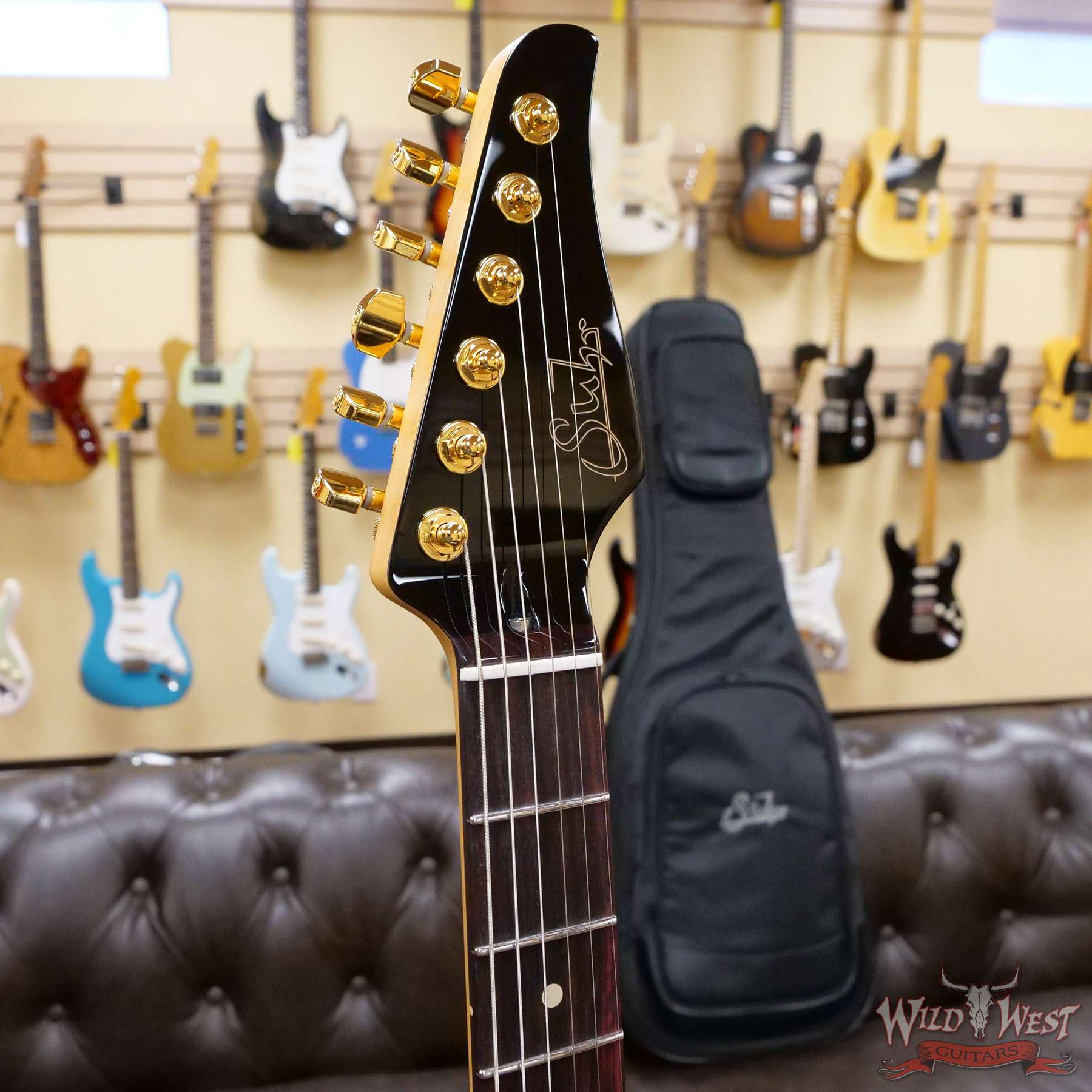 suhr-classics-hssrw-black-js3x2q-hf__wwg.jpg Suhr Custom Classic S HSS Rosewood Fingerboard Matching Color Headstock Black - Image 7