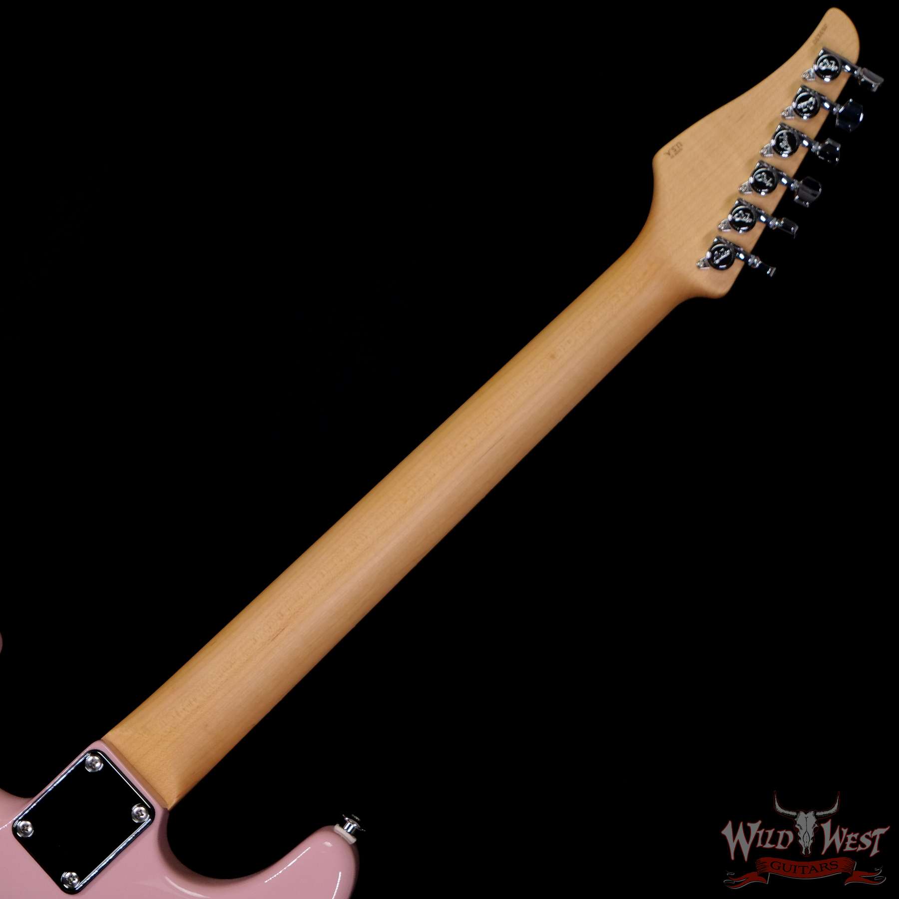 suhr-js9x9u-nb__wwg.jpg Suhr Custom Classic S HSS Rosewood Fingerboard Matching Color Headstock Shell Pink - Image 5