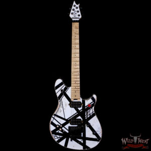 EVH Custom Shop USA Special Edition Wolfgang EVH Stripes White/Black Relic 7.60 lbs - Image 3