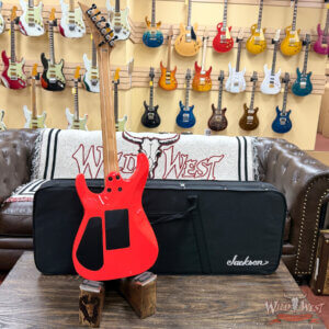 Jackson American Series Virtuoso Floyd Rose HH Ebony Fingerboard Rocket Red 8.10 lbs - Image 8