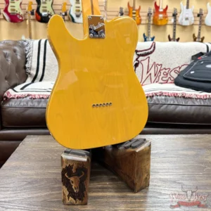 Fender American Professional Classic Hotshot Telecaster® Rosewood Fingerboard Butterscotch Blonde 7.80 lbs - Image 9