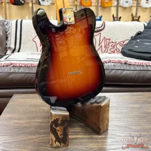 Fender American Professional Classic Hotshot Telecaster® Maple Fingerboard 3-Color Sunburst 7.20 lbs - Image 9