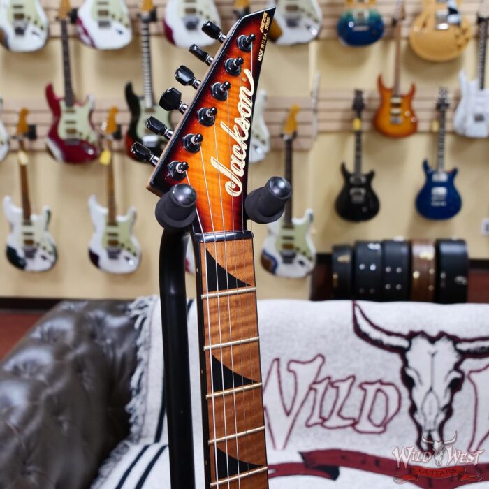 Jackson Custom Shop Kelly Flame Maple Top Ash Body Roasted Maple Neck and Fingerboard TOM Birdge 3-Tone Sunburst 8.20 lbs - Image 8