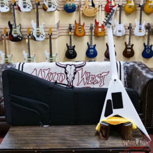 Jackson American Series Rhoads RR24 FR Floyd Rose Ebony Fingerboard Snow White 7.75 lbs - Image 8