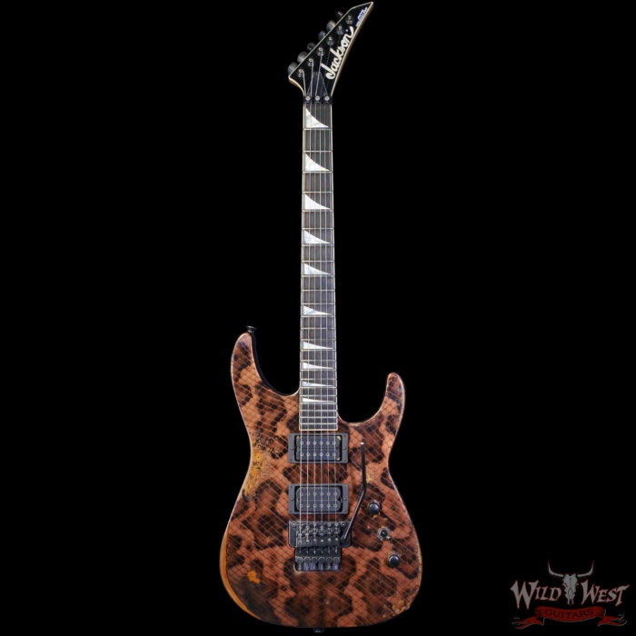 Jackson USA Custom Shop DK-2H FR Dinky Floyd Rose Relic Roasted Rattler 7.75 lbs - Image 3