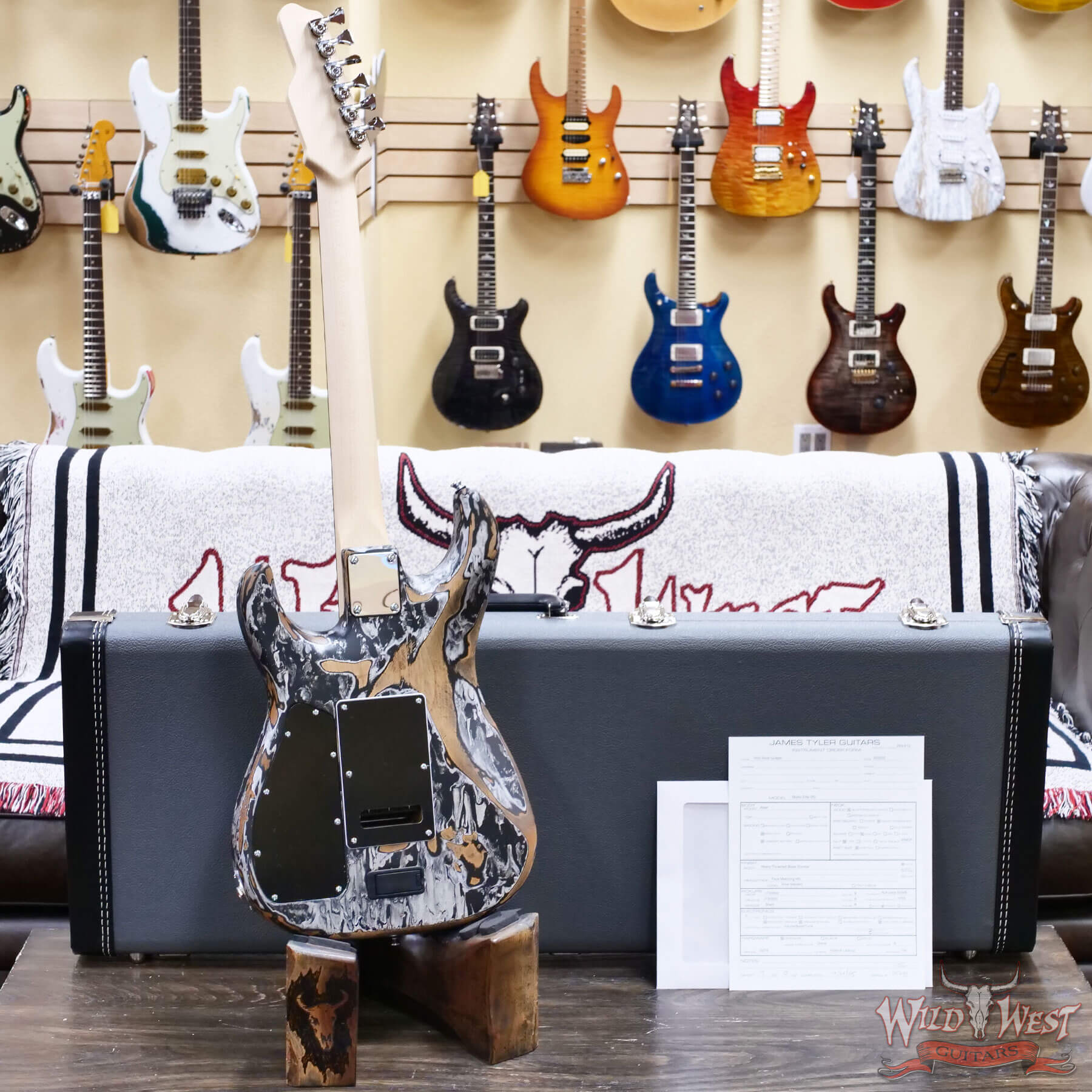 JamesTylerUSA-25641-D5 James Tyler USA Studio Elite HD Standard '64 Neck Heavy Thrashed (Aged) Black Shmear 7.00 lbs - Image 10