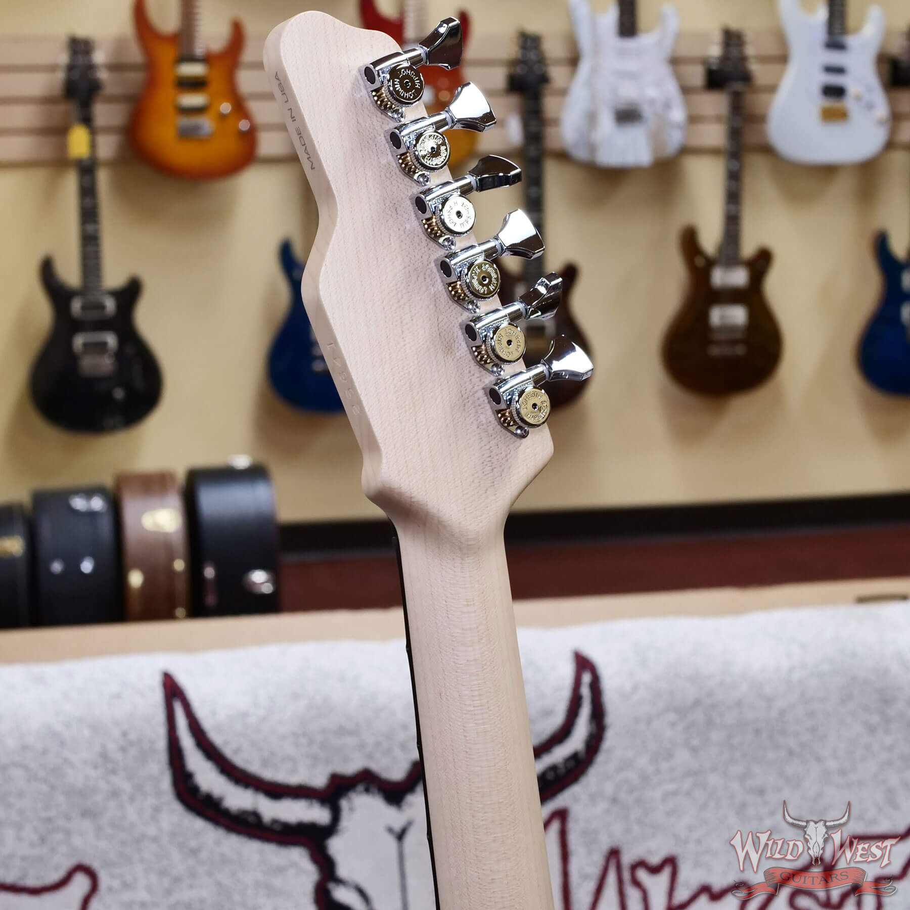 JamesTylerUSA-25641-D6 James Tyler USA Studio Elite HD Standard '64 Neck Heavy Thrashed (Aged) Black Shmear 7.00 lbs - Image 11