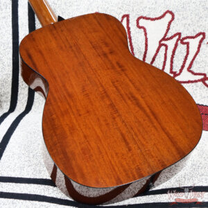 Collings OM Series OM1 Sitka Spruce Top Honduran Mahogany Back & Sides 45 Style Snowflake Inlays Natural 3.90 lbs - Image 9