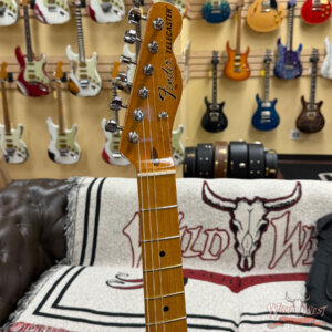Fender Limited Edition Vintera II '60s Telecaster Maple Fingerboard Antigua - Image 5