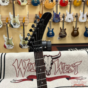 Fender Presents: Tom Morello "Arm The Homeless" Rosewood Fingerboard Blue Ice Metallic 8.30 lbs - Image 6