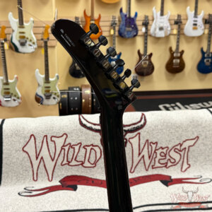 Fender Presents: Tom Morello "Arm The Homeless" Rosewood Fingerboard Blue Ice Metallic 8.30 lbs - Image 9