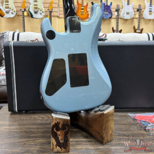 Fender Presents: Tom Morello "Arm The Homeless" Rosewood Fingerboard Blue Ice Metallic 8.30 lbs - Image 10